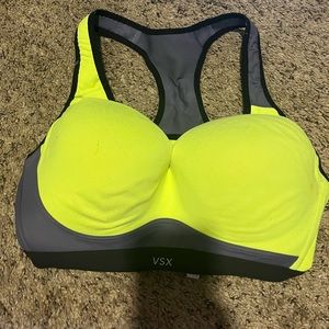 Victoria Secret Sport bra 36DD